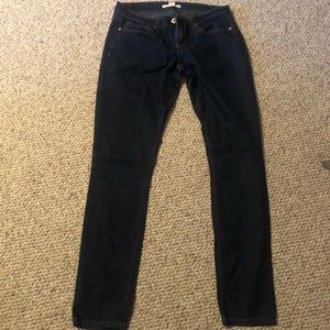 Great condition dark wash jeans!